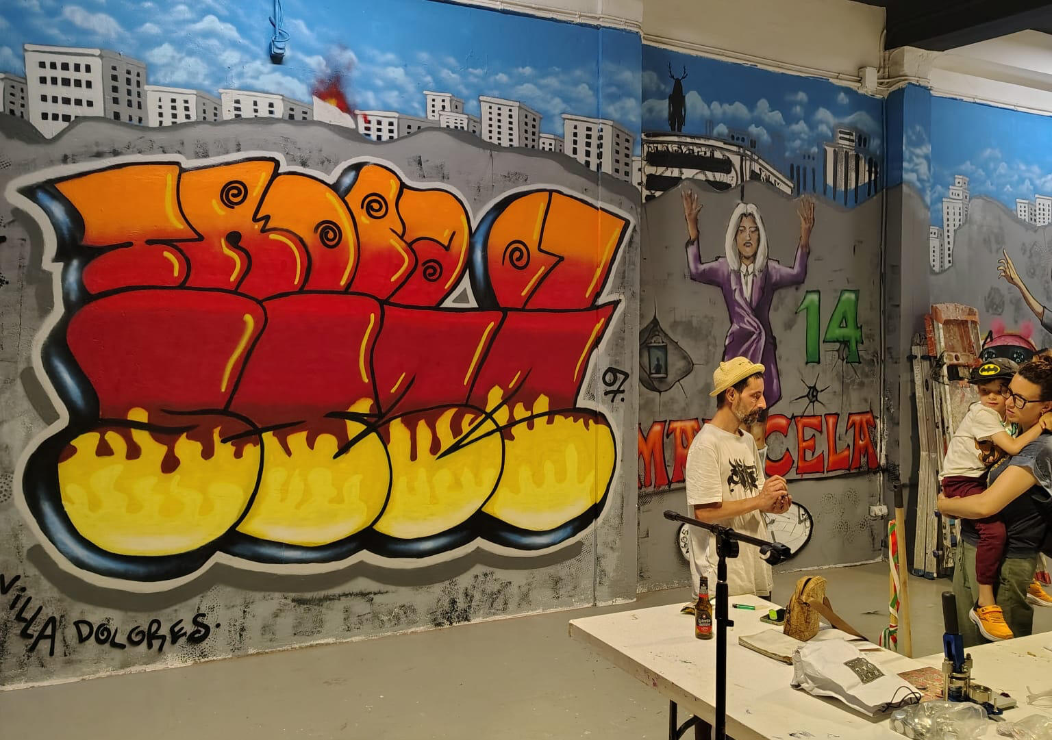 Desarrollo del mural colectivo.